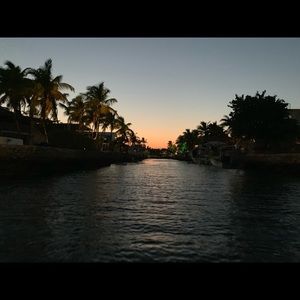 Meet your Posher, Leidy